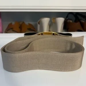 Salvatore Ferragamo Vara Bow Leather Belt in Nude Size S ✨Authentic Salvatore Ferragamo | Accessories | Salvatore Ferragamo Vara  main image 2